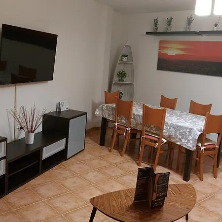 Apartment El Nido De Candeleda